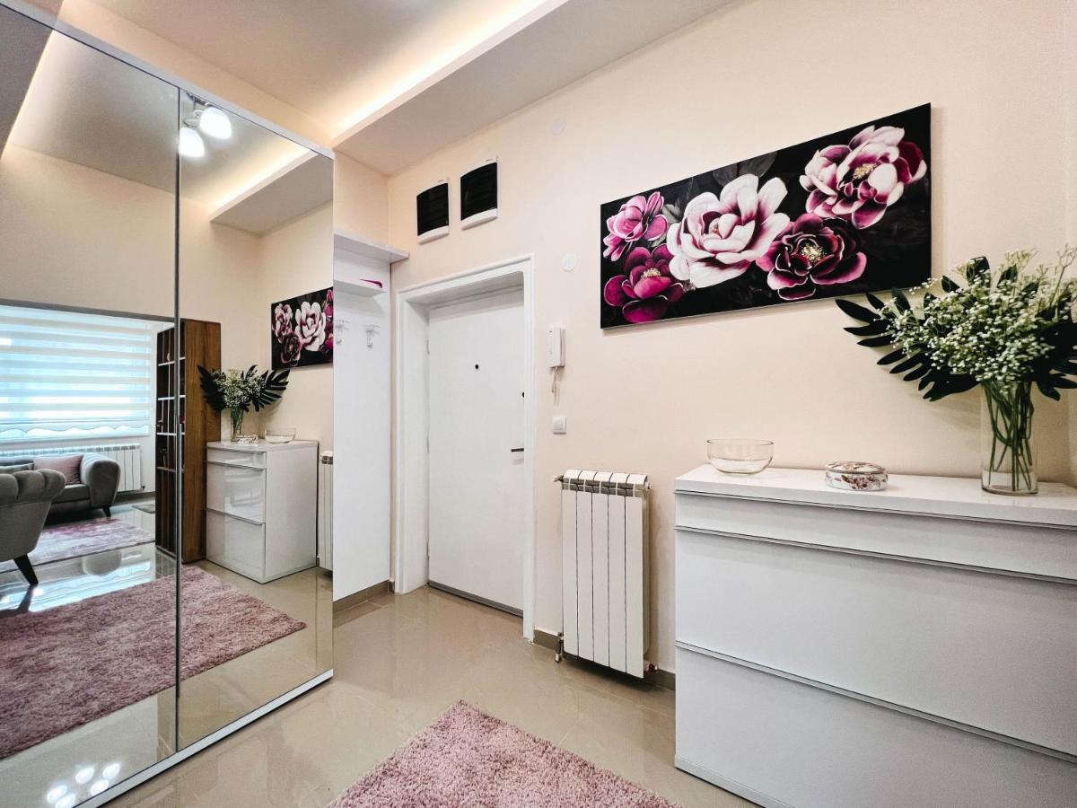 Old Town Luxury Suites Βελιγράδι Εξωτερικό φωτογραφία