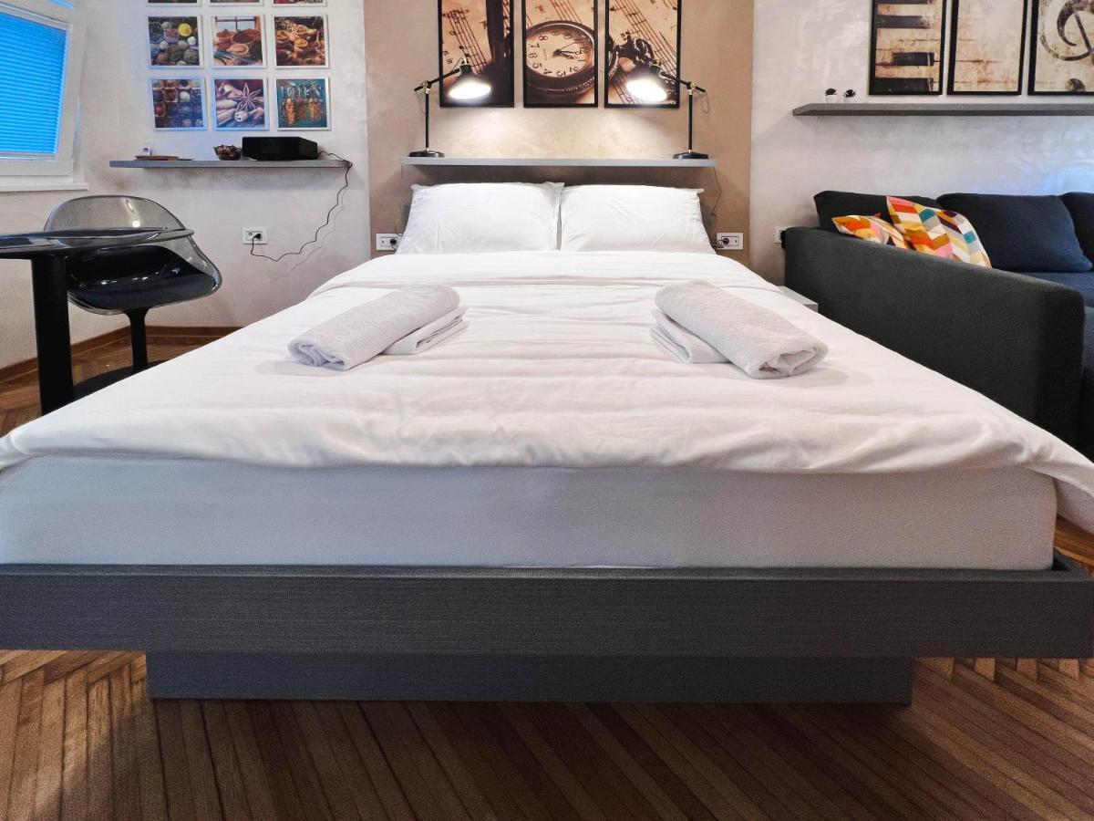 Old Town Luxury Suites Βελιγράδι Εξωτερικό φωτογραφία